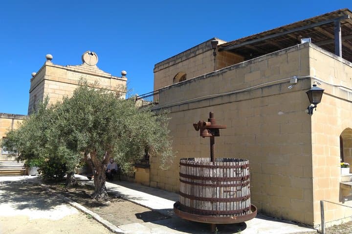 Mosta Dome to Blue Grotto: 5-Hour Private Tour of Mdina & Dingli Cliffs photo 2