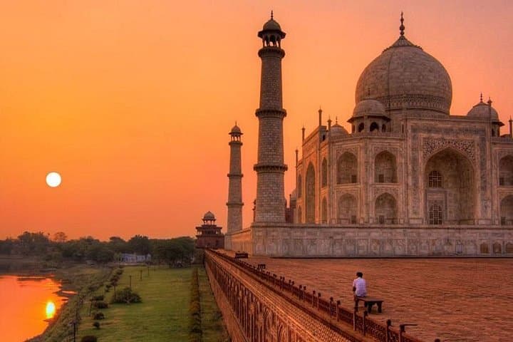 7-Day Golden Triangle Tour with Ajmer Sharif: Delhi, Agra & Jaipur Highlights photo 4