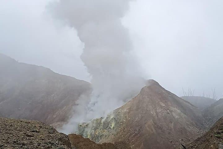 3-Day West Java Adventure: Kawah Putih, Papandayan Sunrise & Green Canyon photo 4
