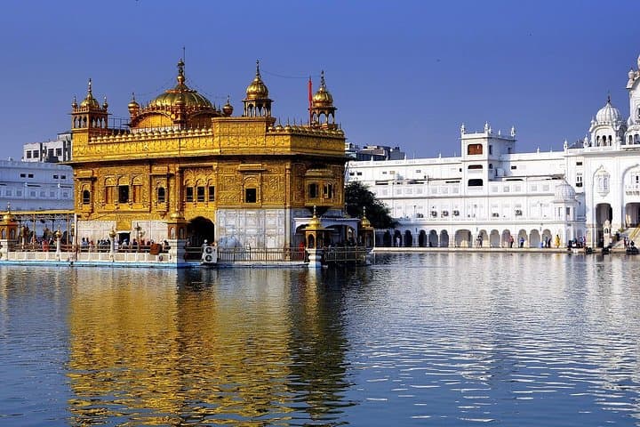 Golden Triangle and Amritsar: 6-Day Cultural Tour from Delhi