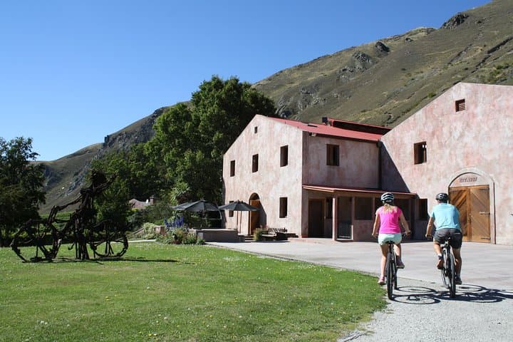 Bike the Wineries: Gibbston Valley Self-Guided Ride from Queenstown photo 3