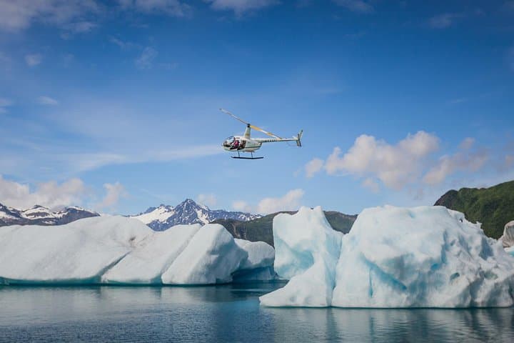 Grand View Helicopter Flight Over Kenai Fjords & Harding Icefield photo 2