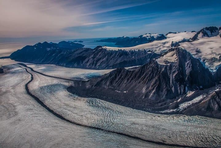 Helicopter Scenic Flight to Bear Glacier — 30-Minute Seward Aerial Tour