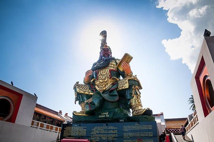 Private Ko Samui Island Tour in Air-Conditioned VIP Minivan — Big Buddha, Hin Ta & Hin Yai, Temples & Coconut Carving photo 4