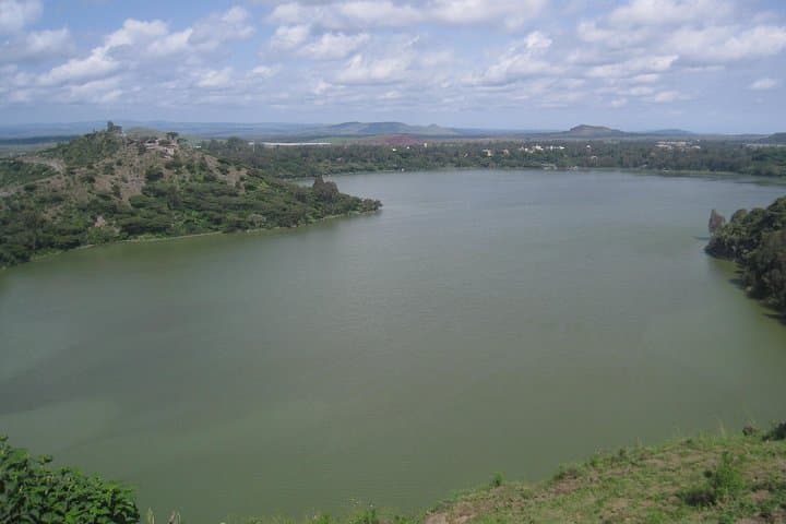 Bishoftu Crater Lakes Day Trip from Addis: Boat, Birds & Hikes photo 4