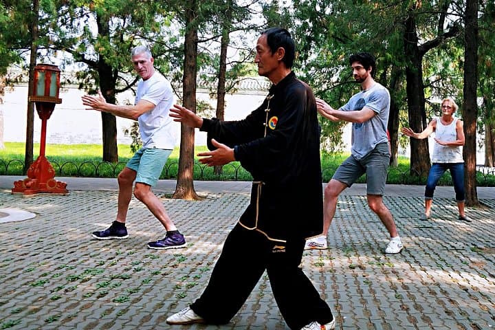 Beijing Morning Tai Chi Lesson & Temple of Heaven Private Tour photo 2