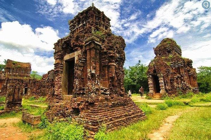 My Son Sanctuary & Marble Mountains Private Day Tour from Da Nang