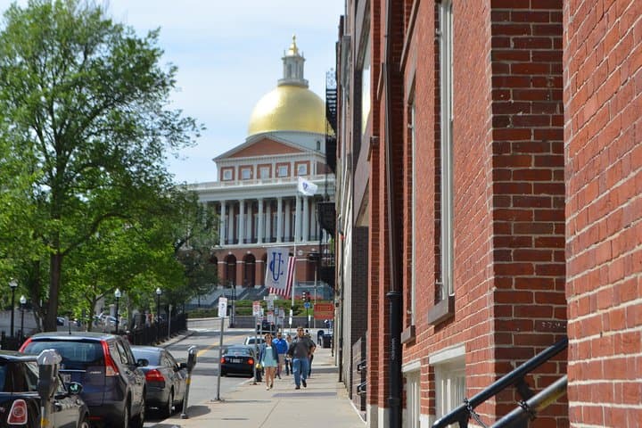 Boston Revolutionary War Self-Guided Audio Walking Tour — Freedom Trail Highlights