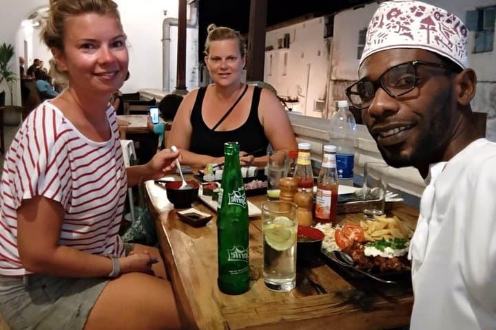 Stone Town Walking Tour: History, Markets & Traditional Lunch in Zanzibar photo 4