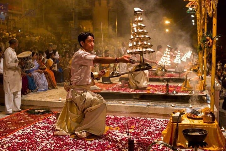 3-Night Private Agra and Varanasi Tour from Delhi: Taj Mahal, Ganges Boat Ride & Sarnath photo 4
