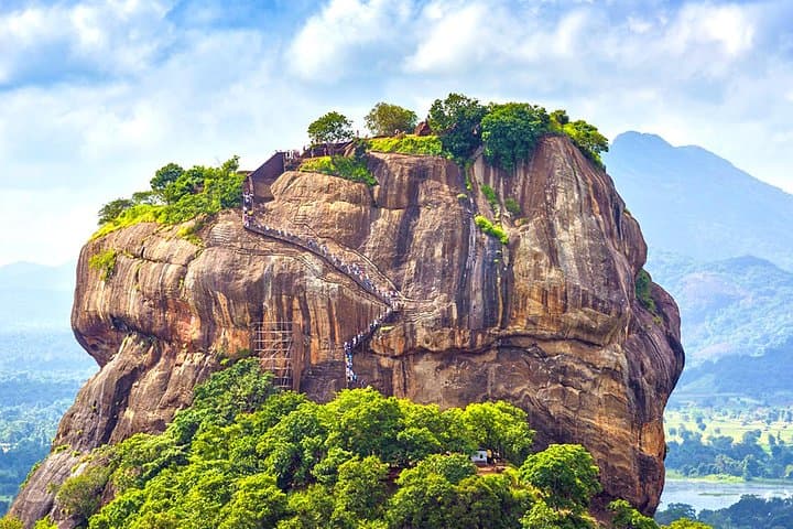 Summit Sigiriya: Lion Rock Fortress & Dambulla Cave — All-Inclusive Day Tour photo 2