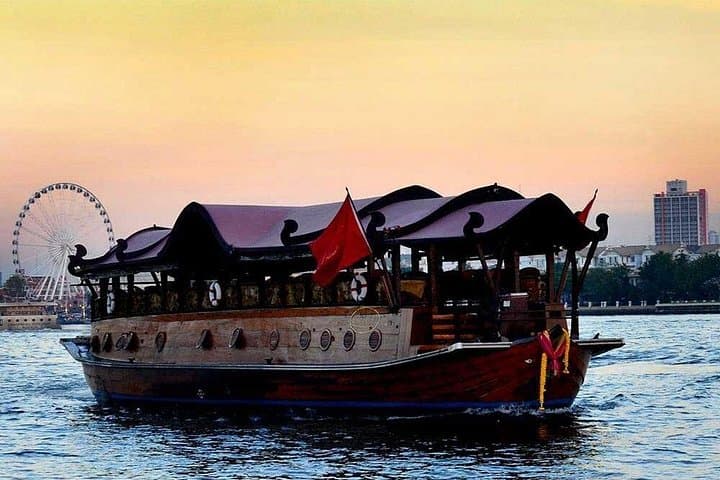 Manohra Luxury Dinner Cruise on the Chao Phraya — Bangkok Evening Cruise with Pre-Canapés photo 4