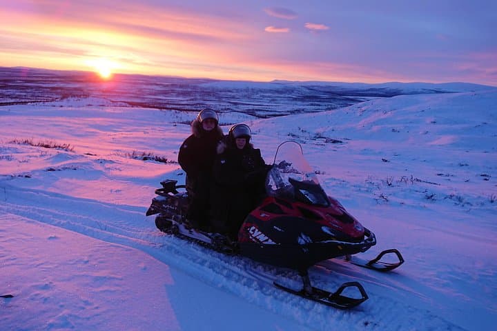 Snowmobile Safari to Lapland Viewpoint — Kiruna Arctic Half-Day Adventure photo 2