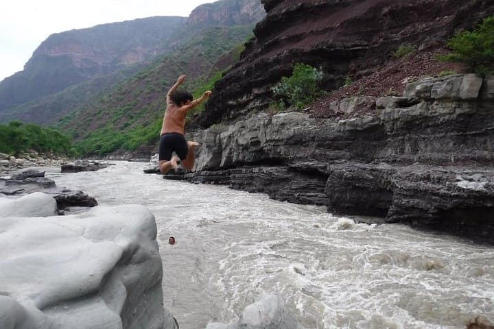 Eco Hike Chicamocha Canyon: Jordan and the Guane Royal Road photo 2