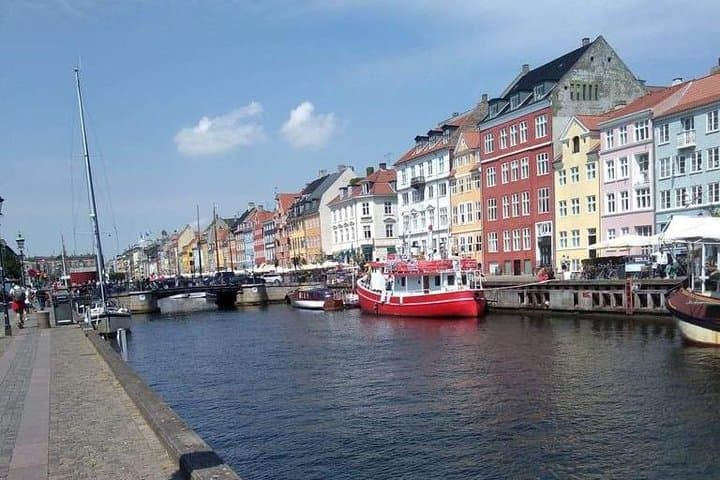 Private Copenhagen City Tour by Car — Tailorable Half‑Day Sightseeing photo 3
