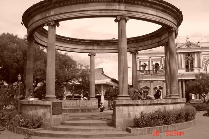 Fuentes Georginas Hot Springs from Quetzaltenango — Thermal Baths at Zunil Volcano photo 3