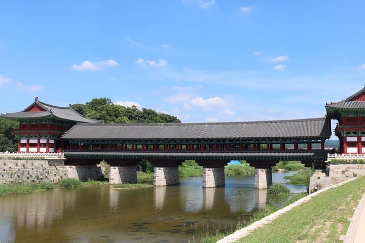 Gyeongju UNESCO Day Trip from Seoul by KTX — Bulguksa & Seokguram