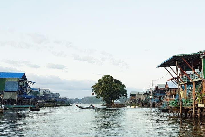 Private One-Day Angkor Temples Tour with Tonle Sap Sunset