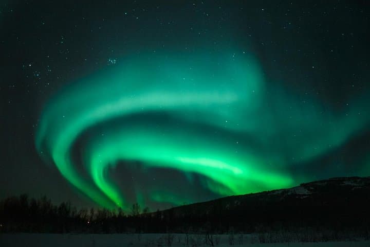 Chase the Northern Lights: Kiruna to Abisko Aurora Hunt (Small Group)