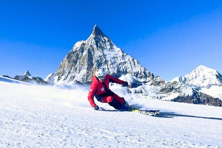Private Matterhorn Skiing Day in Zermatt — Full-Day Instructor & Italy Runs