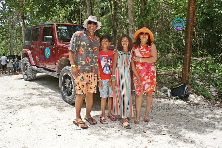 Cozumel Wet-and-Wild Jeep + Jet Ski Combo with Tequila Tasting and Beach Lunch photo 3