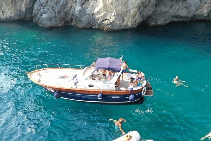 Private Positano & Amalfi Coast Cruise: Swim, Snorkel & Hidden Coves photo 1