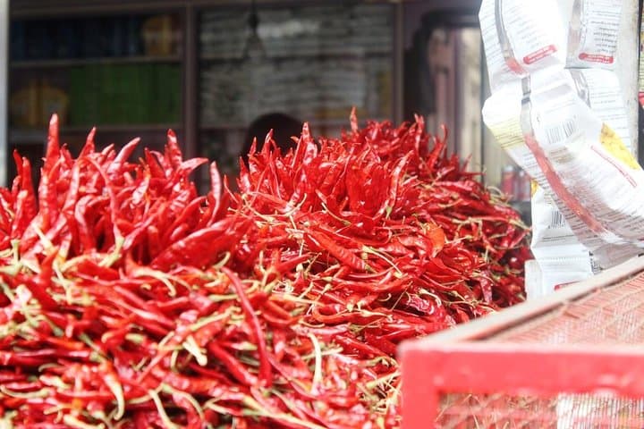 Mumbai Bazaar Trails: Spice Markets, Chor Bazaar Antiques & Null Bazaar Walk photo 6