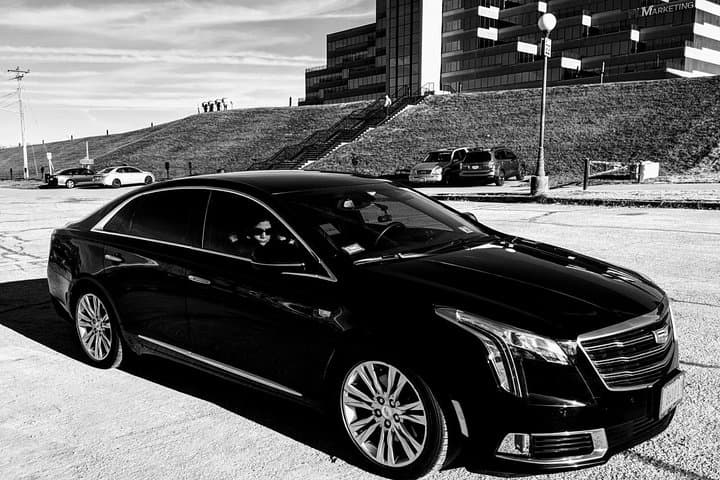 Private Sedan Transfer Between ORD and Indianapolis and Indianapolis – Door-to-Door Chauffeur Service photo 3