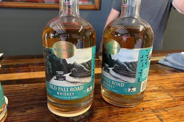 Koʻolau Distillery Whiskey Tour in Kailua: Small-Batch Whiskey Tasting on Oʻahu photo 4
