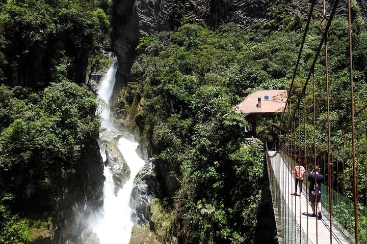 4–5 Day Andes Circuit: Cuenca to Quito via Baños, Quilotoa & Cotopaxi photo 4