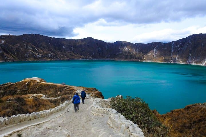 Quito to Cuenca in 4–5 Days: Cotopaxi, Quilotoa, Baños & Chimborazo Highlights photo 1