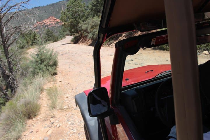 Private Sedona Jeep Tour — Red Rock Panoramic & Doe Mesa 2-Hour Jeep Experience photo 5