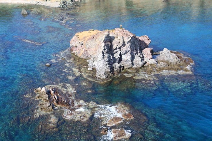 Self-Drive Eden 18 to Blue Lagoon: Latchi Boat Hire on the Akamas Coast photo 3