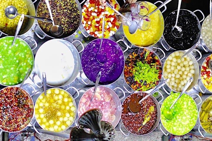 Hue Cyclo Street Food Tour: Dong Ba Market, Perfume River & Local Eats photo 2