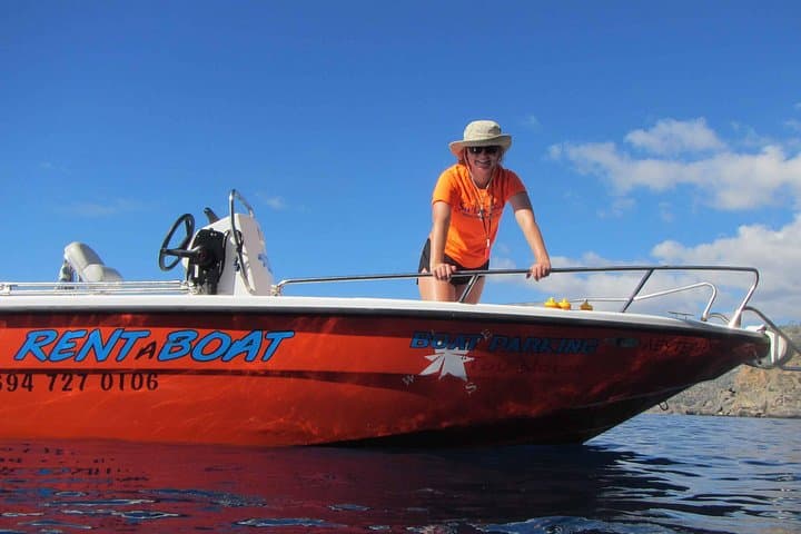 License-Free 30hp Boat Rental in Chora Sfakion — Explore South Crete's Remote Coast photo 3