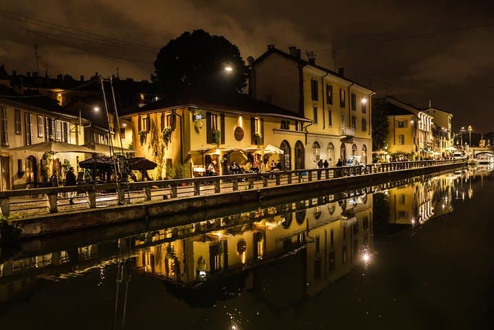 Navigli Aperitivo: Private Milanese Spritz Crawl with a Local Host photo 6