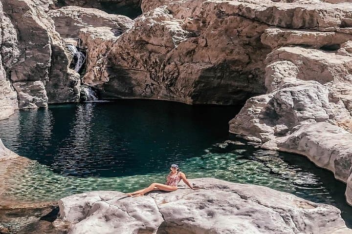 Wadi Shab Full-Day Adventure from Muscat: Canyon Hike, Cave Swim, and Coastal Sights photo 5