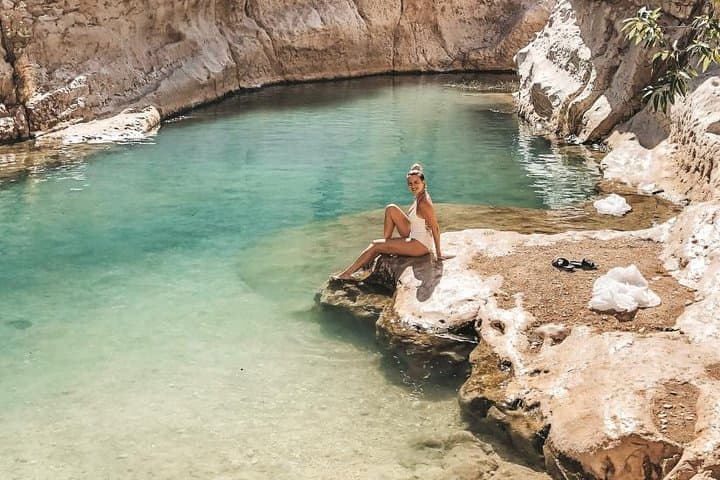 Wadi Shab Day Trip from Muscat: Coastal Hike, Caves, and Emerald Pools photo 2