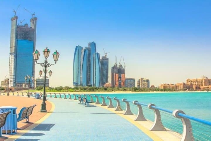 Abu Dhabi Full-Day Sightseeing from Dubai — Sheikh Zayed Mosque, Emirates Palace & Corniche photo 6