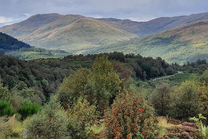 Private Central Highlands Driving Tour from Edinburgh — Castles, Lochs & Whisky photo 4