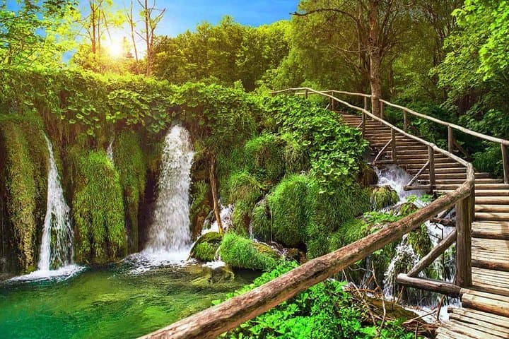 Plitvice Lakes Day Trip from Omiš: 16 Lakes, Waterfalls & Boardwalk Hike photo 2