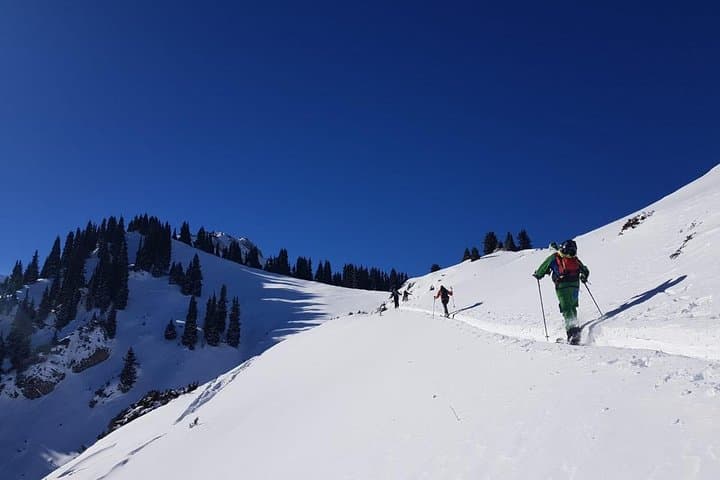 Ketmen Ridge Ski Tour Programme: Early-Season Backcountry in the Northern Tien Shan
