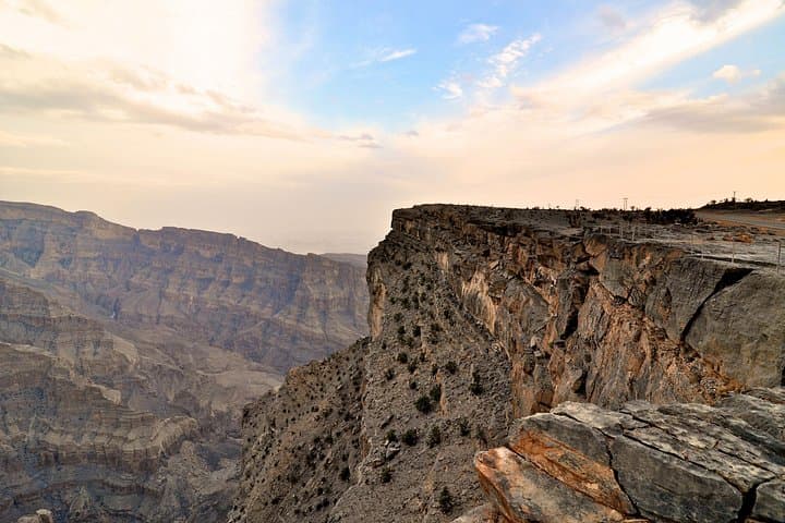 Jebel Shams Grand Canyon Day Trip from Muscat — Family-Friendly Adventure photo 3