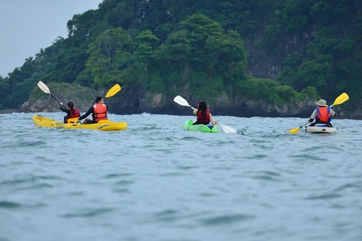 Manuel Antonio Kayak and Snorkel Half-Day: Paddle to Biesanz Bay photo 3