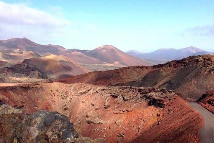 Timanfaya & Lanzarote Volcano Experience – Timanfaya National Park Day Tour photo 4