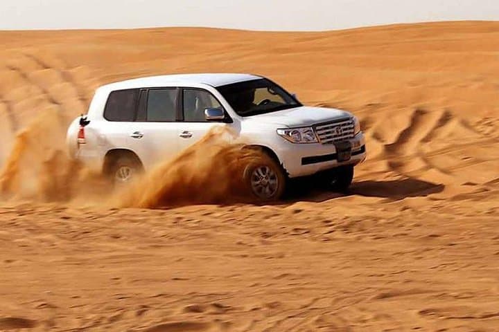 Sunrise Dune Bash: Morning Desert Safari in Dubai's Red Sands