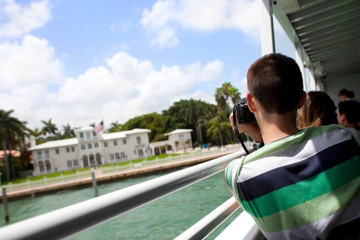 Miami to the Max: South Beach, Wynwood & Star Island Cruise Combo photo 3