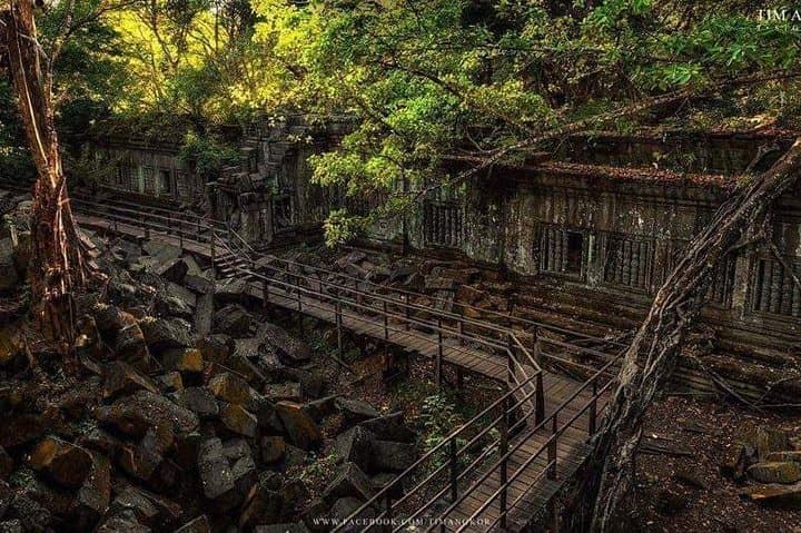 Private 3-Day Angkor Temples and Tonle Sap Tour from Siem Reap photo 6
