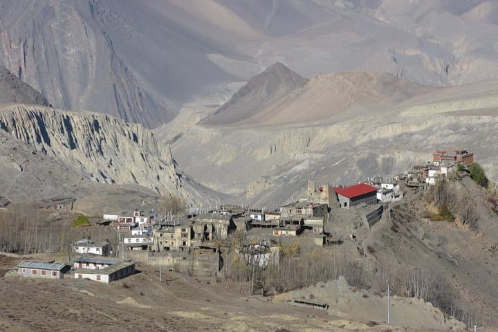 Annapurna Circuit Trek: Complete Guide to Thorong La, Muktinath & Poon Hill photo 4