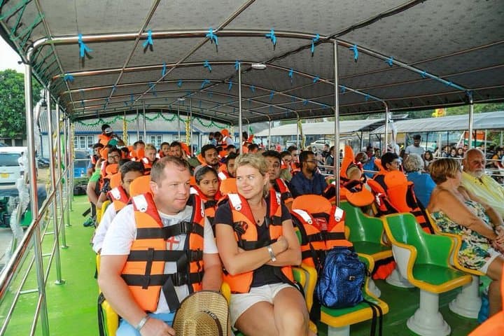Mirissa Blue Whale & Dolphin Luxury Cruise — Mirissa Whale Watching Experience photo 2
